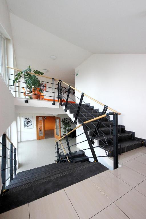 Hotel S-Centrum Benesov  Exteriör bild